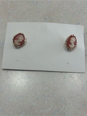 Gold-Tone Red Cameo Stud Earrings - Classic Women's Jewelry